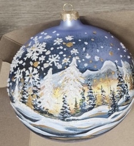 Luxurious Glass Christmas Ornament